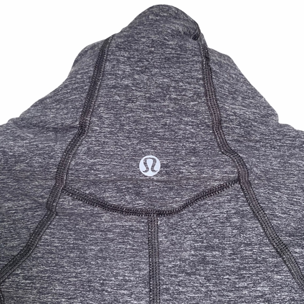 Lululemon Run Dash Pullover Half Zip Jacket size 2 - Picture 8 of 10